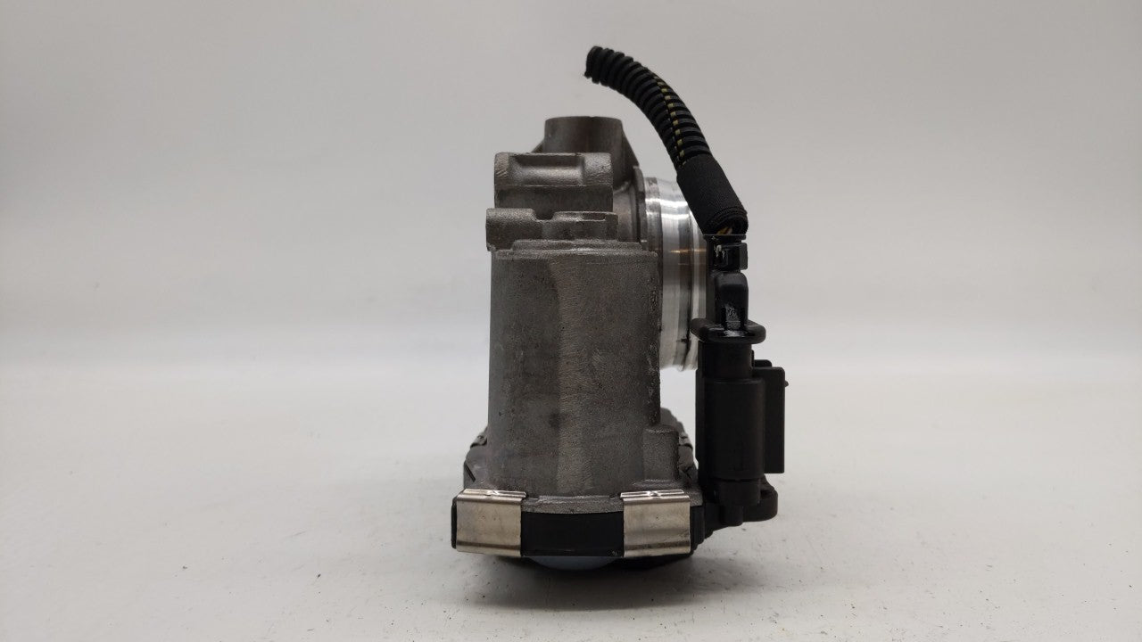 2018-2019 Chevrolet Equinox Throttle Body P/N:12659491BA 12671379AA Fits Fits 2016 2017 2018 2019 OEM Used Auto Parts - Oemu