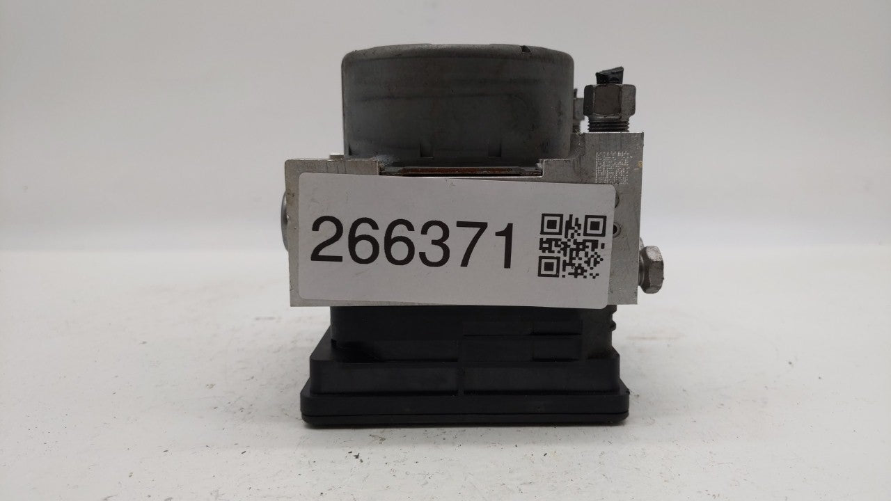 2018-2019 Chevrolet Equinox ABS Pump Control Module Replacement P/N:84646849 84560131, 84715330, 84342052 Fits Fits 2018 201