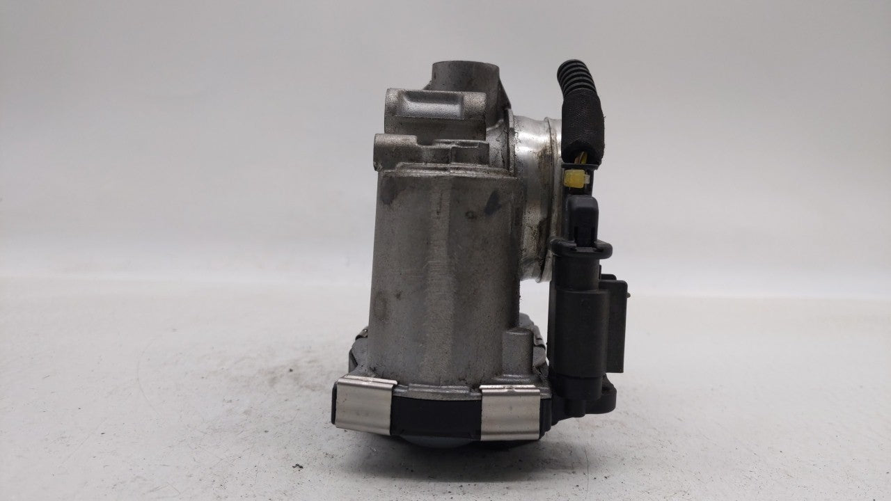 2018-2019 Chevrolet Equinox Throttle Body P/N:12659491BA 12671379AA Fits Fits 2016 2017 2018 2019 OEM Used Auto Parts - Oemu