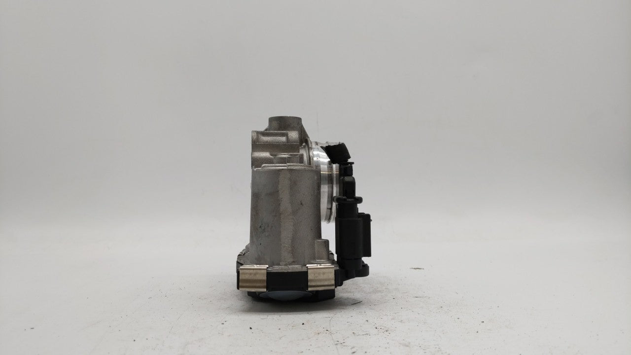 2018-2019 Chevrolet Equinox Throttle Body P/N:12659491BA 12671379AA Fits Fits 2016 2017 2018 2019 OEM Used Auto Parts - Oemu