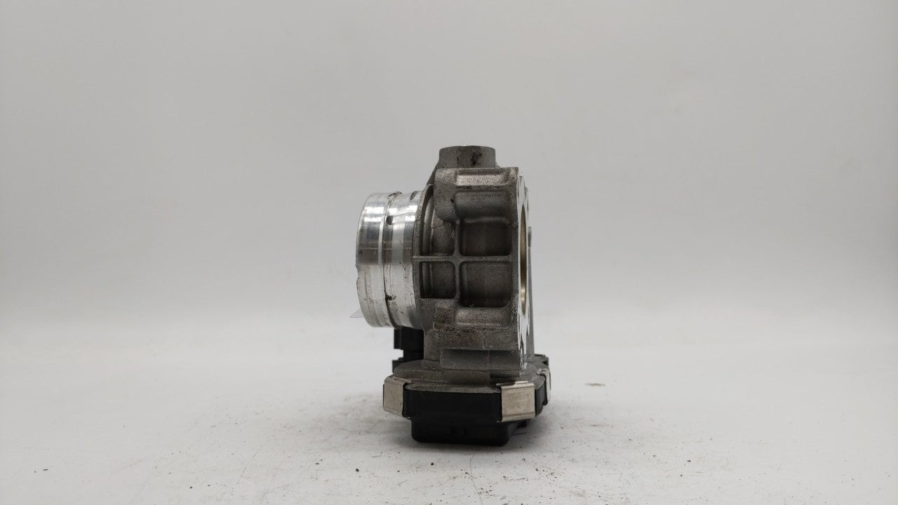 2018-2019 Chevrolet Equinox Throttle Body P/N:12659491BA 12671379AA Fits Fits 2016 2017 2018 2019 OEM Used Auto Parts - Oemu
