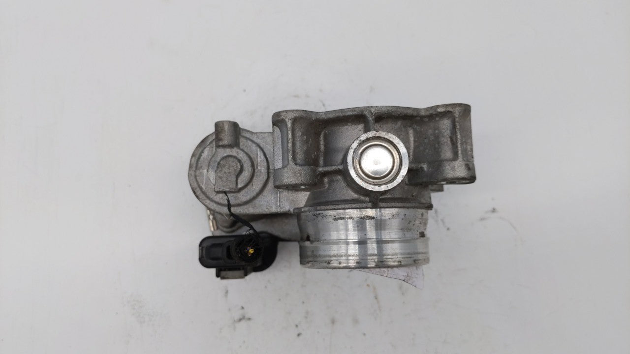 2018-2019 Chevrolet Equinox Throttle Body P/N:12659491BA 12671379AA Fits Fits 2016 2017 2018 2019 OEM Used Auto Parts - Oemu