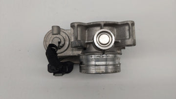 2018-2019 Chevrolet Equinox Throttle Body P/N:12659491BA 12671379AA Fits Fits 2016 2017 2018 2019 OEM Used Auto Parts