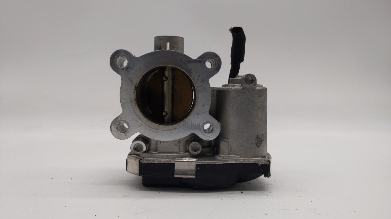 2018-2019 Chevrolet Equinox Throttle Body P/N:12659491BA 12671379AA Fits Fits 2016 2017 2018 2019 OEM Used Auto Parts - Oemu