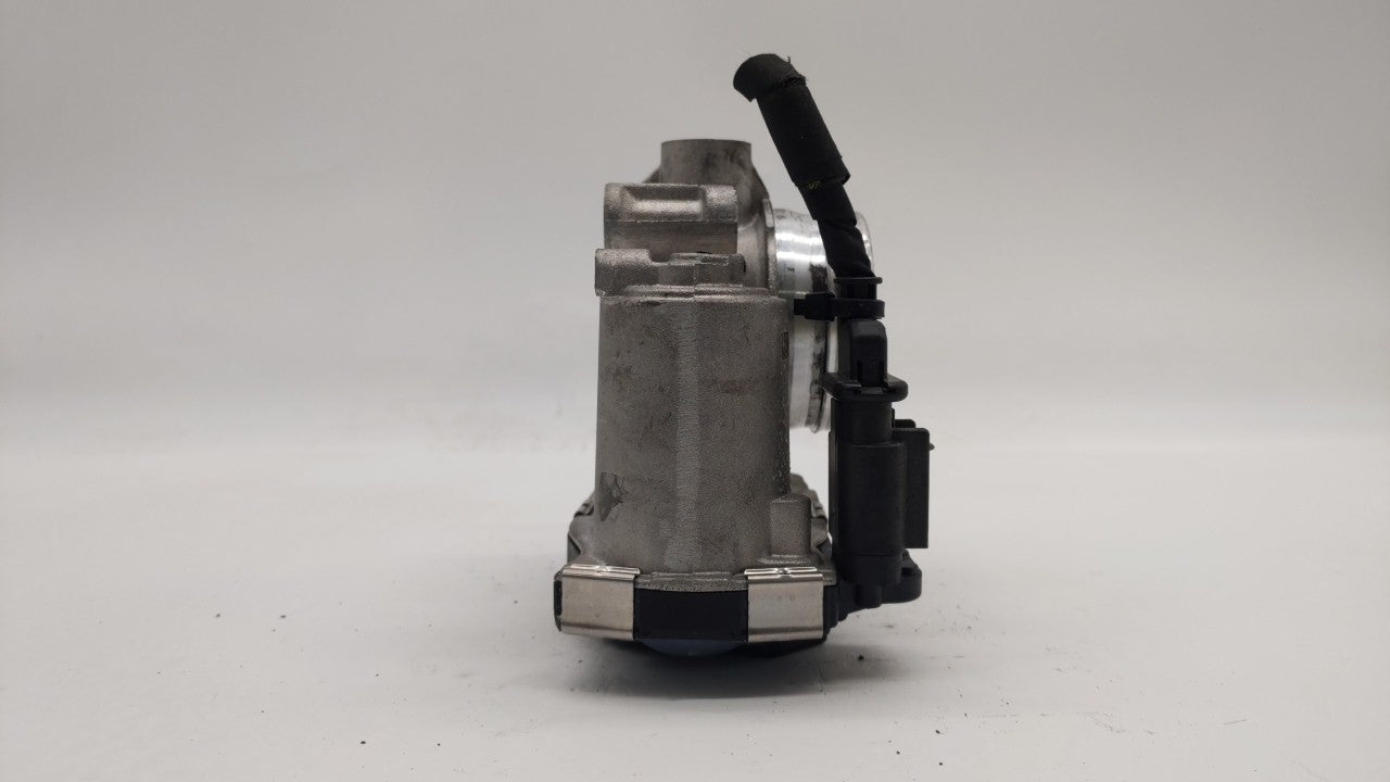 2018-2019 Chevrolet Equinox Throttle Body P/N:12659491BA 12671379AA Fits Fits 2016 2017 2018 2019 OEM Used Auto Parts - Oemu