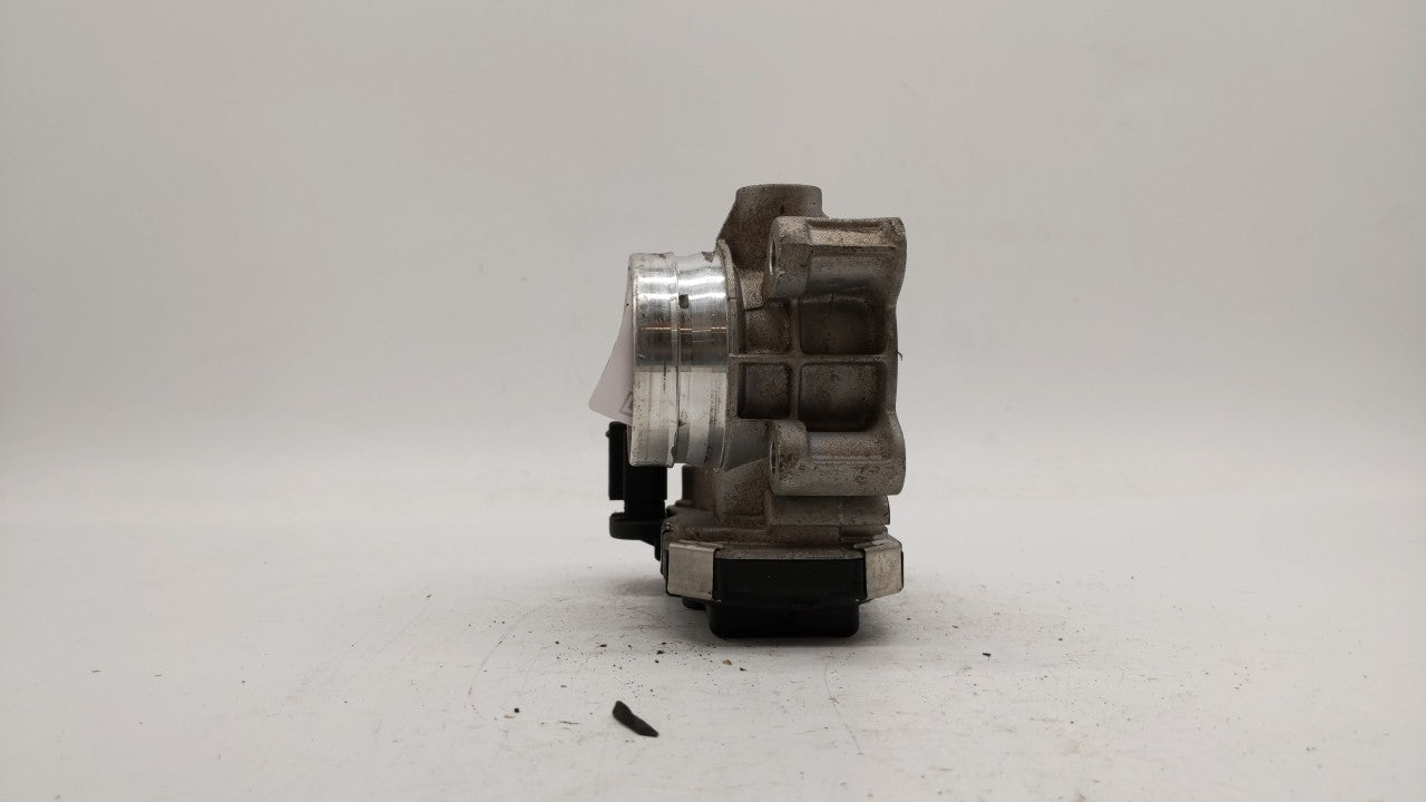 2018-2019 Chevrolet Equinox Throttle Body P/N:12659491BA 12671379AA Fits Fits 2016 2017 2018 2019 OEM Used Auto Parts - Oemu