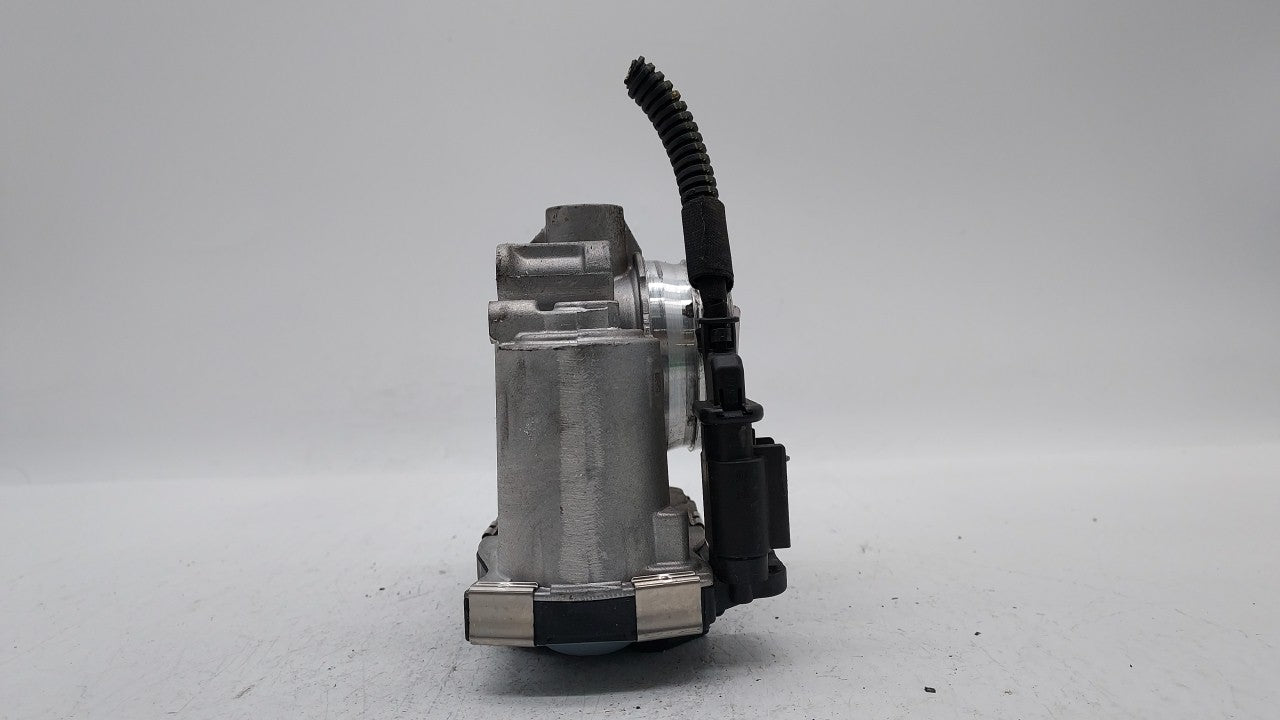 2018-2019 Chevrolet Equinox Throttle Body P/N:12659491BA 12671379AA Fits Fits 2016 2017 2018 2019 OEM Used Auto Parts - Oemu