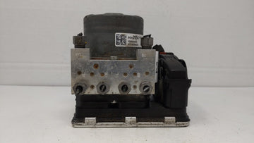 2018-2019 Chevrolet Equinox ABS Pump Control Module Replacement P/N:84646849 84560131, 84715330 Fits Fits 2018 2019 2020 202