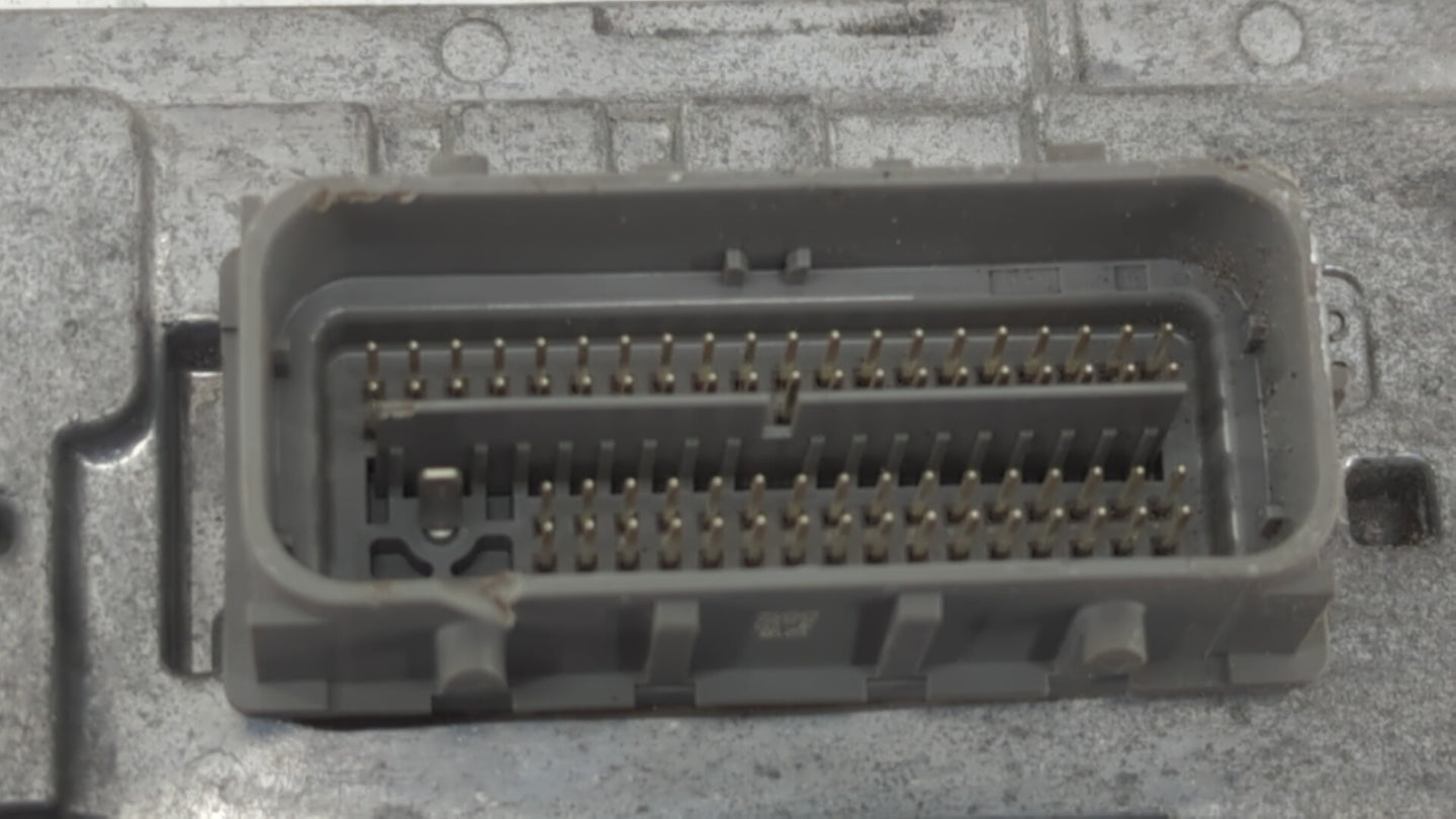 2018-2019 Chevrolet Equinox PCM Engine Control Computer ECU ECM PCU OEM P/N:12687467 12696201, 12692038 Fits Fits 2017 2018 