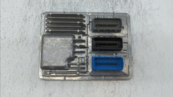 compare product 2018-2019 Chevrolet Equinox PCM Engine Control Computer ECU ECM PCU OEM P/N:12692812 12687467, 12696201 Fits Fits 2017 2018 2019 OEM Used Auto Parts