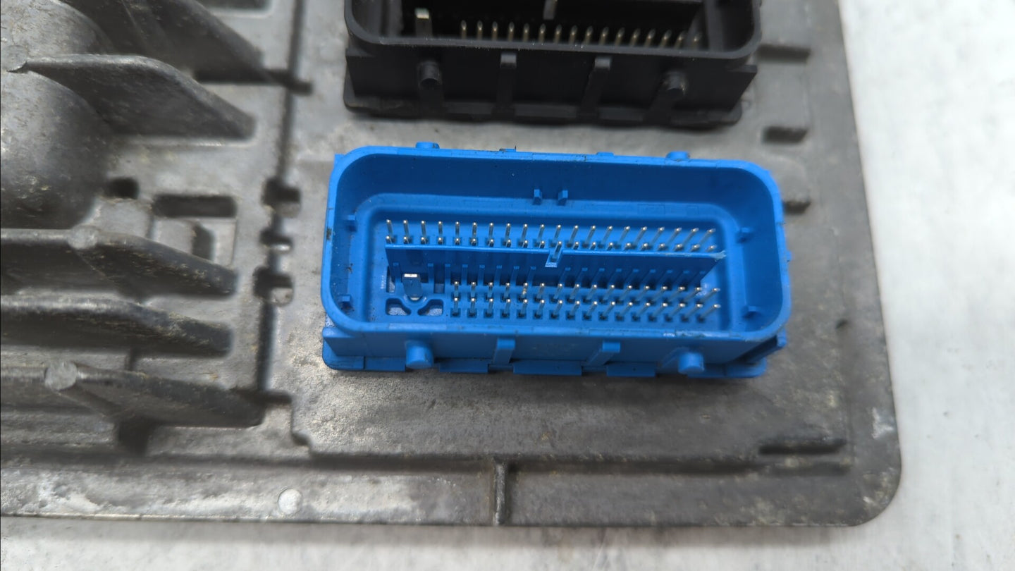 2018-2019 Chevrolet Equinox PCM Engine Control Computer ECU ECM PCU OEM P/N:12692812 12687467, 12696201 Fits Fits 2017 2018 