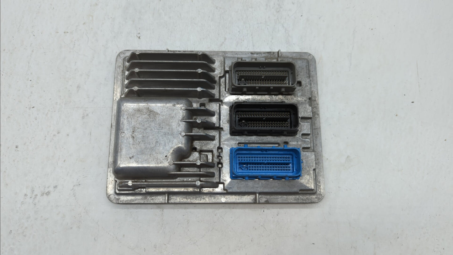 2018-2019 Chevrolet Equinox PCM Engine Control Computer ECU ECM PCU OEM P/N:12688128 12692812, 12687467 Fits Fits 2017 2018 