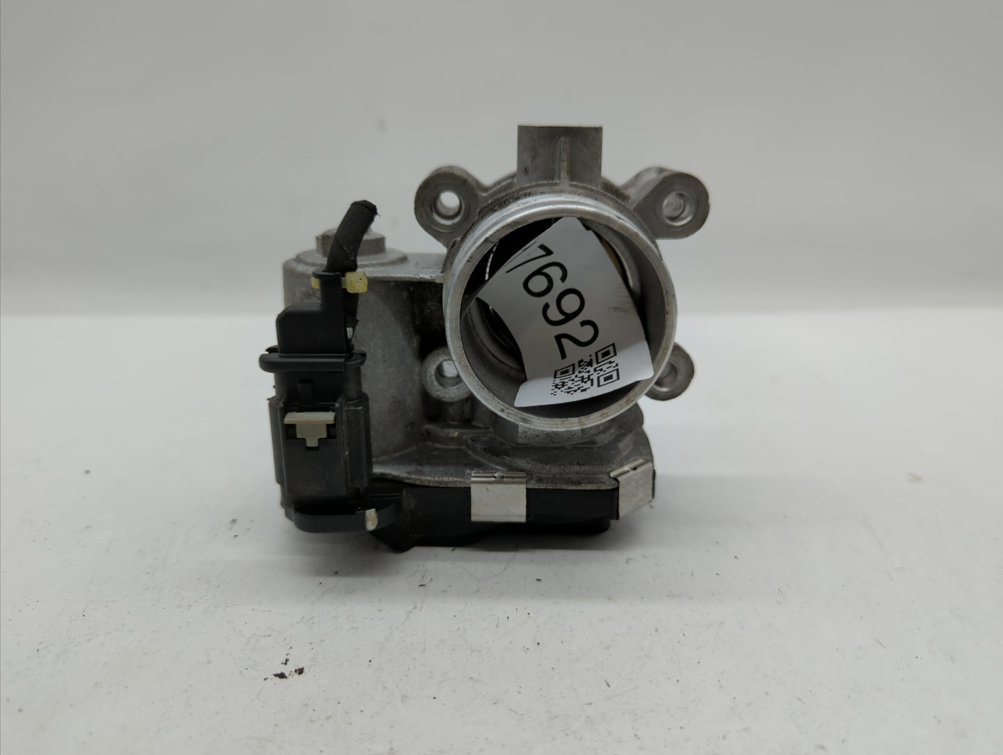 2018-2019 Chevrolet Equinox Throttle Body P/N:12659491BA 12671379AA Fits Fits 2016 2017 2018 2019 OEM Used Auto Parts - Oemu