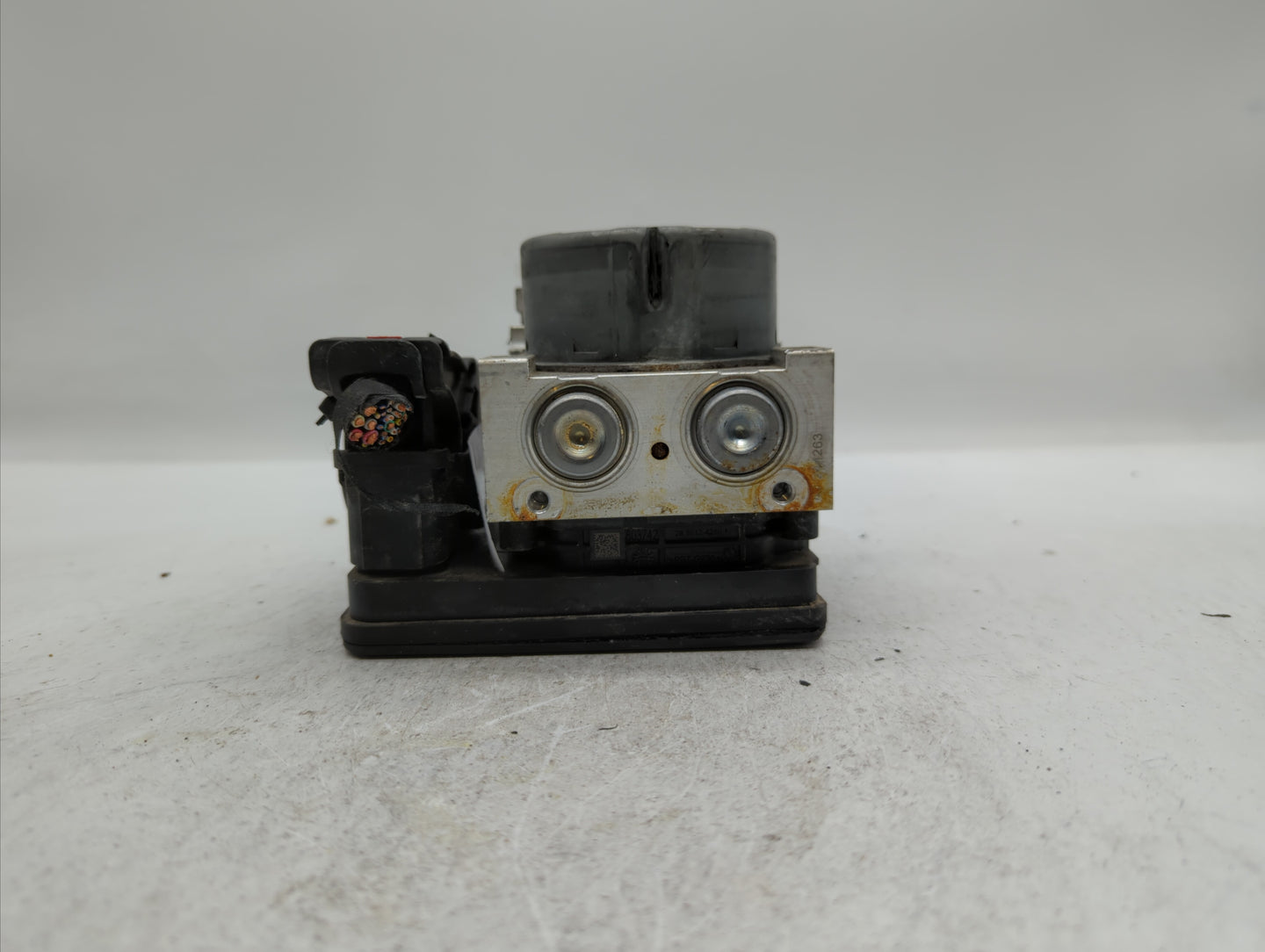 2018-2019 Chevrolet Equinox ABS Pump Control Module Replacement P/N:84646849 84560131, 84715330, 84342052 Fits Fits 2018 201