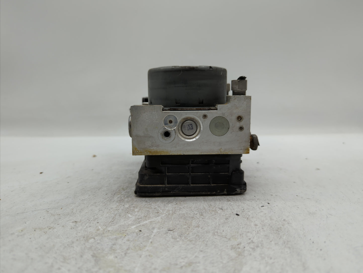2018-2019 Chevrolet Equinox ABS Pump Control Module Replacement P/N:84646849 84560131, 84715330, 84342052 Fits Fits 2018 201