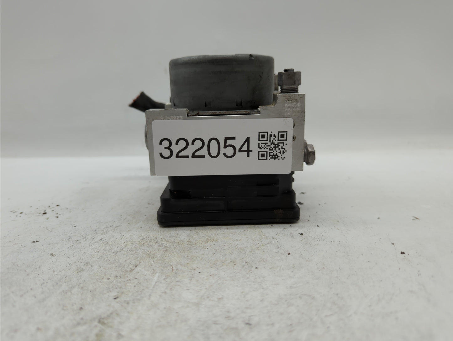 2018-2019 Chevrolet Equinox ABS Pump Control Module Replacement P/N:84646849 84560131, 84715330, 84342052 Fits Fits 2018 201