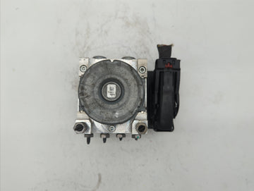 2018-2019 Chevrolet Equinox ABS Pump Control Module Replacement P/N:84560131 84342052, 84646849, 84715330 Fits Fits 2018 2019 OEM Used Auto Parts