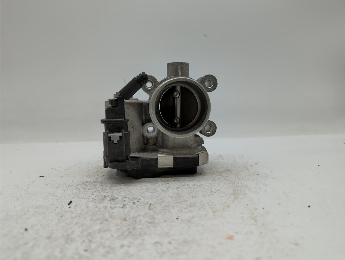 2018-2019 Chevrolet Equinox Throttle Body P/N:12659491BA 12671379AA Fits Fits 2016 2017 2018 2019 OEM Used Auto Parts - Oemu