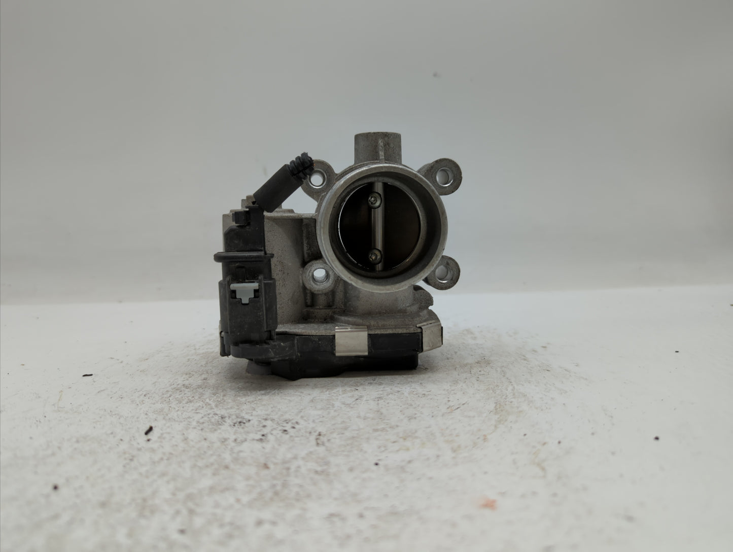 2018-2019 Chevrolet Equinox Throttle Body P/N:12659491BA 12671379AA Fits Fits 2016 2017 2018 2019 OEM Used Auto Parts - Oemu