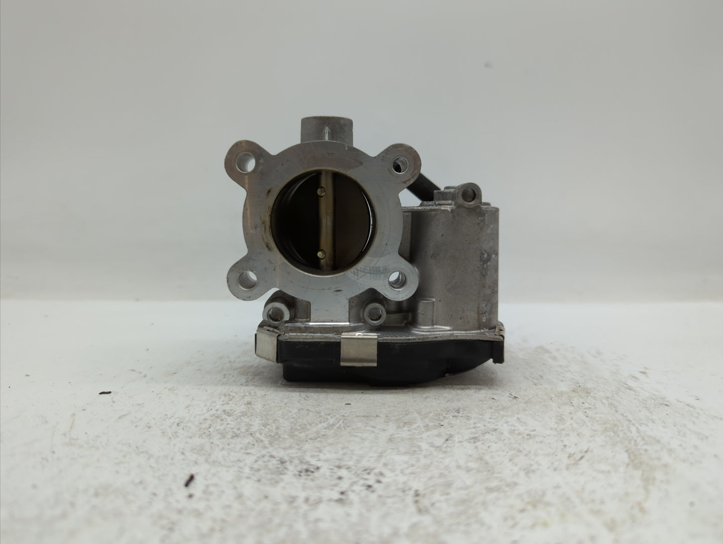 2018-2019 Chevrolet Equinox Throttle Body P/N:12659491BA 12671379AA Fits Fits 2016 2017 2018 2019 OEM Used Auto Parts - Oemu