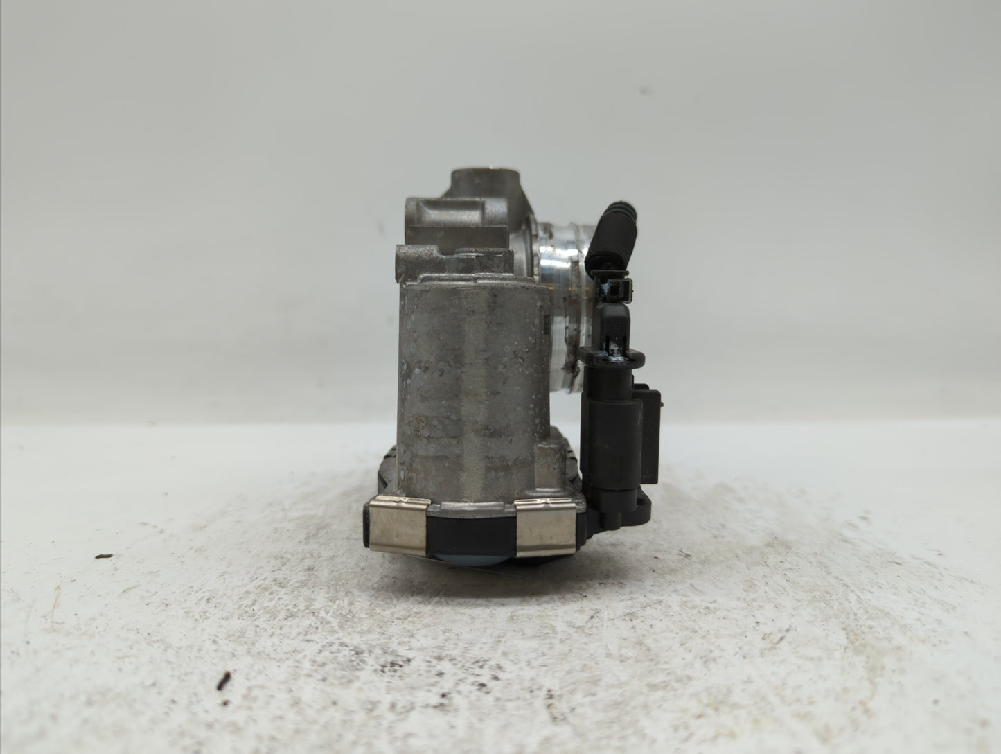 2018-2019 Chevrolet Equinox Throttle Body P/N:12659491BA 12671379AA Fits Fits 2016 2017 2018 2019 OEM Used Auto Parts - Oemu