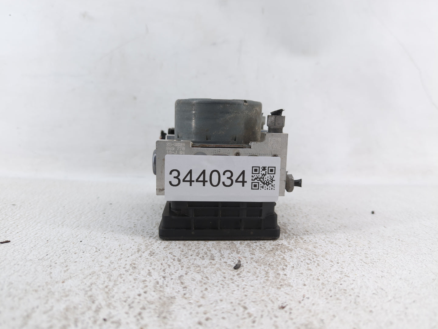 2018-2019 Chevrolet Equinox ABS Pump Control Module Replacement P/N:84560131 84342052, 84646849, 84715330 Fits Fits 2018 201