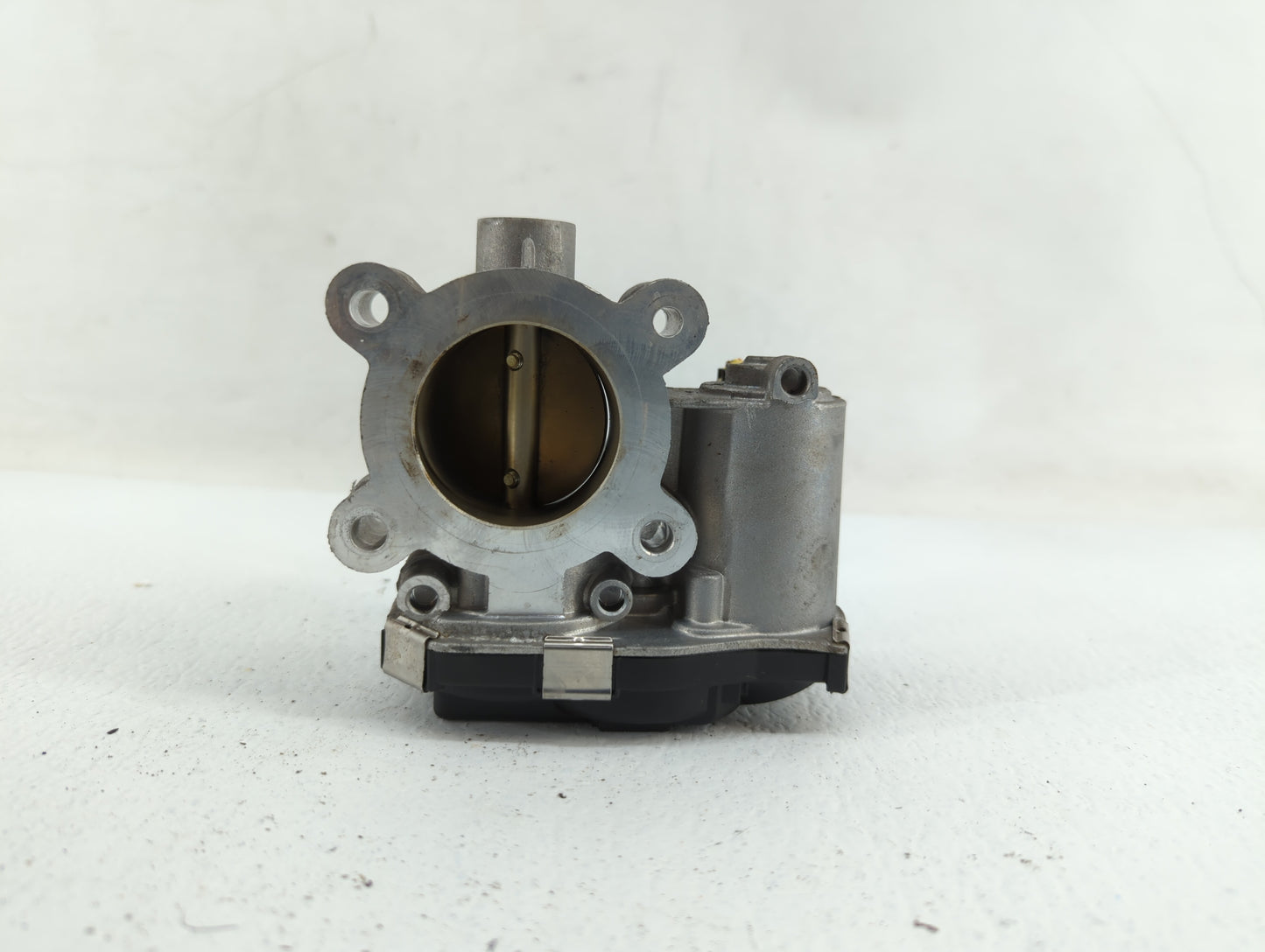 2018-2019 Chevrolet Equinox Throttle Body P/N:12659491BA 12671379AA Fits Fits 2016 2017 2018 2019 OEM Used Auto Parts - Oemu