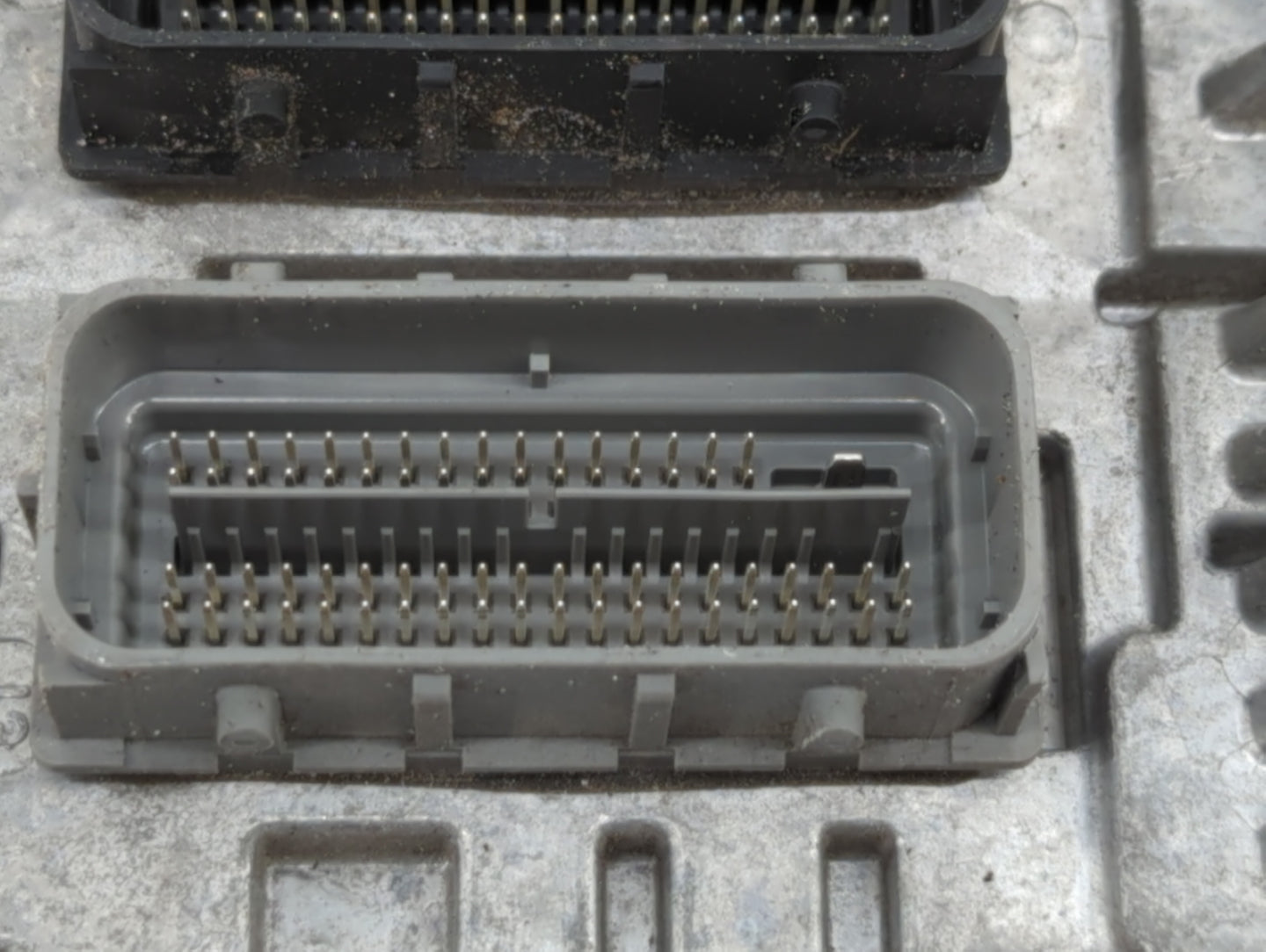 2018-2019 Chevrolet Equinox PCM Engine Control Computer ECU ECM PCU OEM P/N:12688973 12697837, 12687328 Fits Fits 2017 2018 