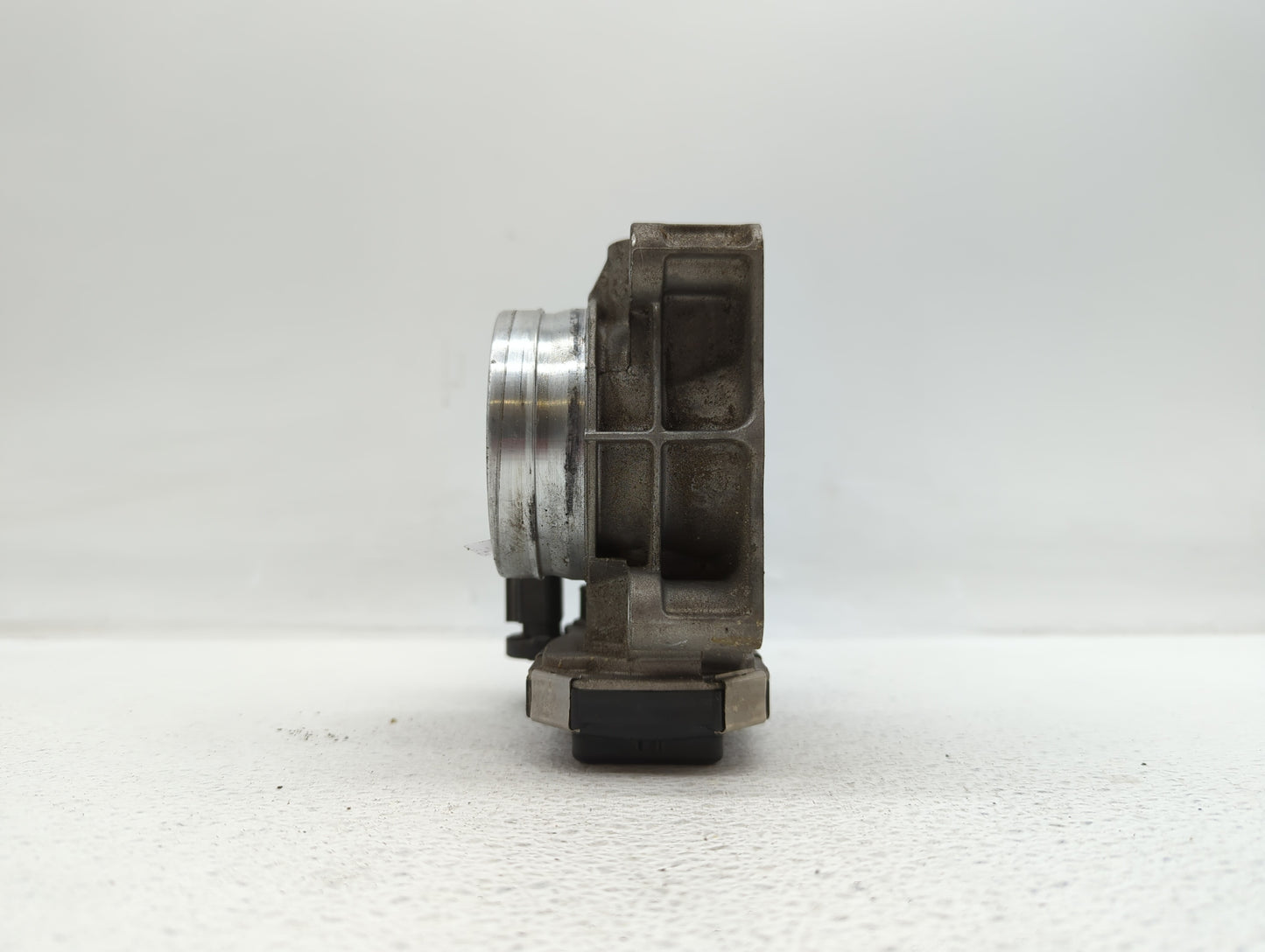 2018-2019 Chevrolet Equinox Throttle Body P/N:12670837AA 12681472AA, 12670937AA Fits Fits 2013 2014 2015 2016 2017 2018 2019