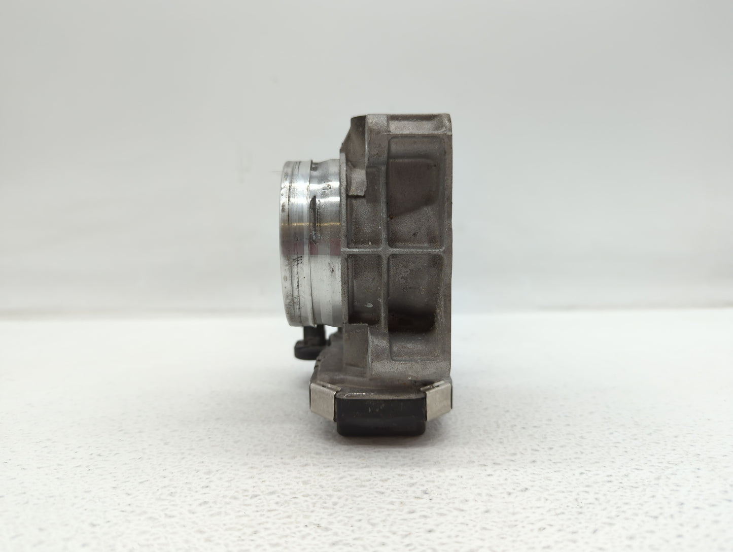 2018-2019 Chevrolet Equinox Throttle Body P/N:12670837AA 12681472AA, 12670937AA Fits Fits 2013 2014 2015 2016 2017 2018 2019