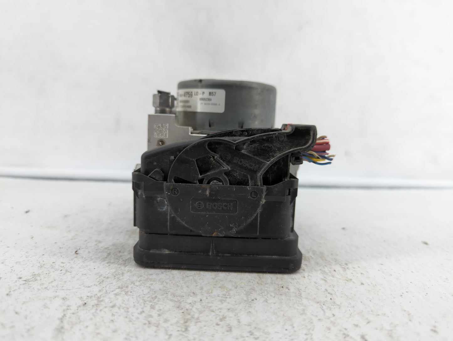 2018-2019 Chevrolet Equinox ABS Pump Control Module Replacement P/N:84560131 84342052, 84646849, 84715330 Fits Fits 2018 201