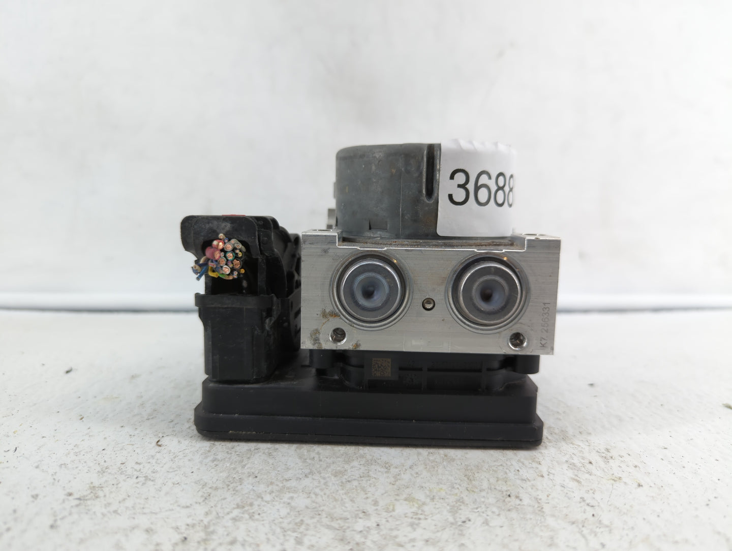 2018-2019 Chevrolet Equinox ABS Pump Control Module Replacement P/N:84560131 84342052, 84646849, 84715330 Fits Fits 2018 201