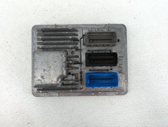 compare product 2018-2019 Chevrolet Equinox PCM Engine Control Computer ECU ECM PCU OEM P/N:12677677 12686384, 12669908 Fits Fits 2017 2018 2019 OEM Used Auto Parts