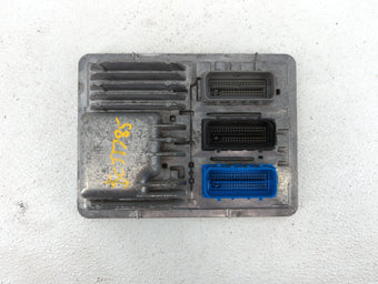 compare product 2018-2019 Chevrolet Equinox PCM Engine Control Computer ECU ECM PCU OEM P/N:12688128 12677677, 12686384 Fits Fits 2017 2018 2019 OEM Used Auto Parts