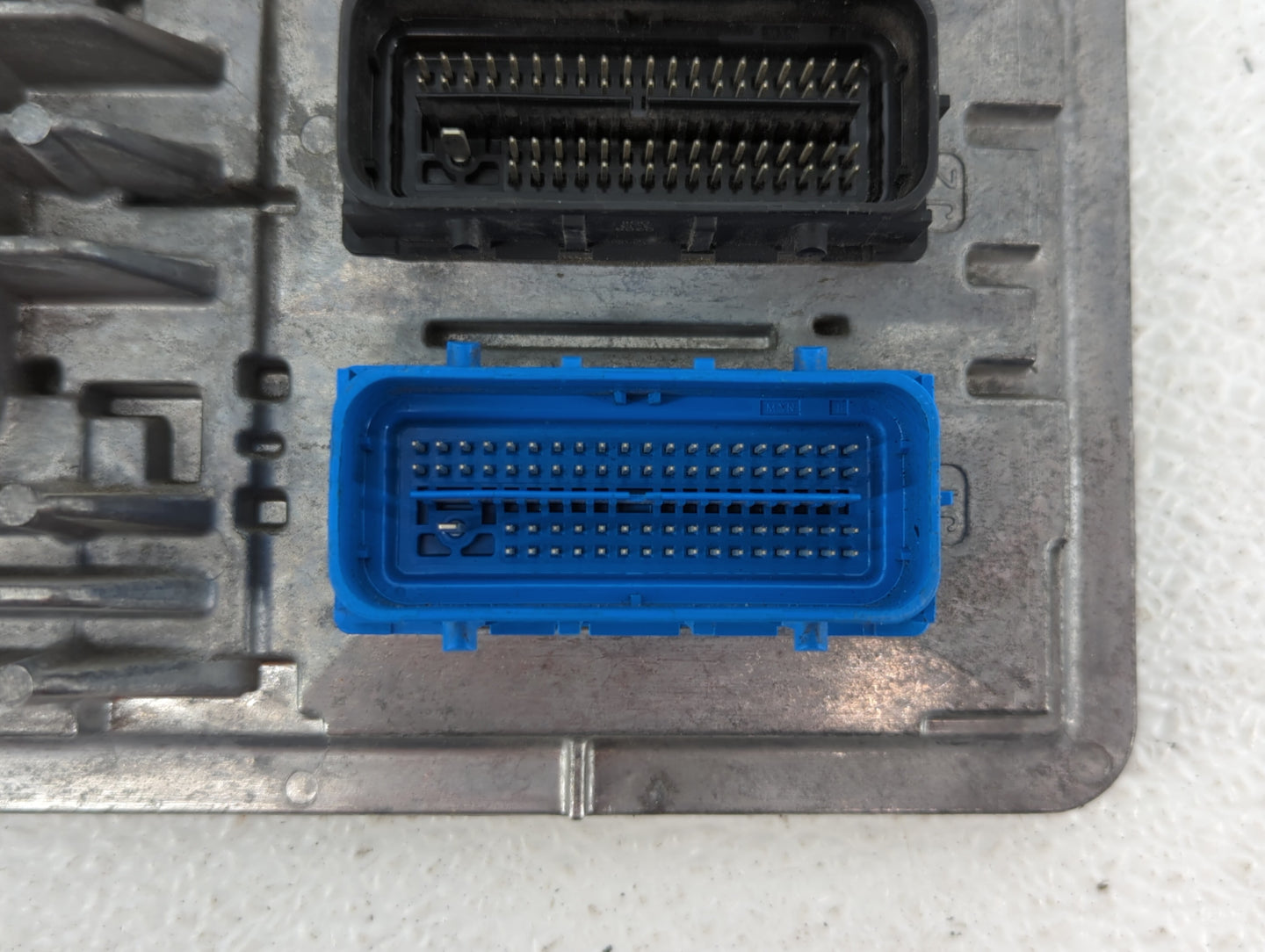 2018-2019 Chevrolet Equinox PCM Engine Control Computer ECU ECM PCU OEM P/N:12688128 12677677, 12686384 Fits Fits 2017 2018 