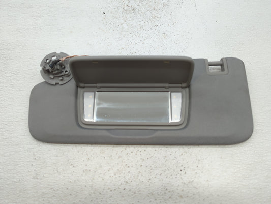 2018-2019 Chevrolet Equinox Sun Visor Shade Replacement Driver Left Mirror Fits Fits 2018 2019 OEM Used Auto Parts - Oemused