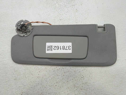 2018-2019 Chevrolet Equinox Sun Visor Shade Replacement Driver Left Mirror Fits Fits 2018 2019 OEM Used Auto Parts
