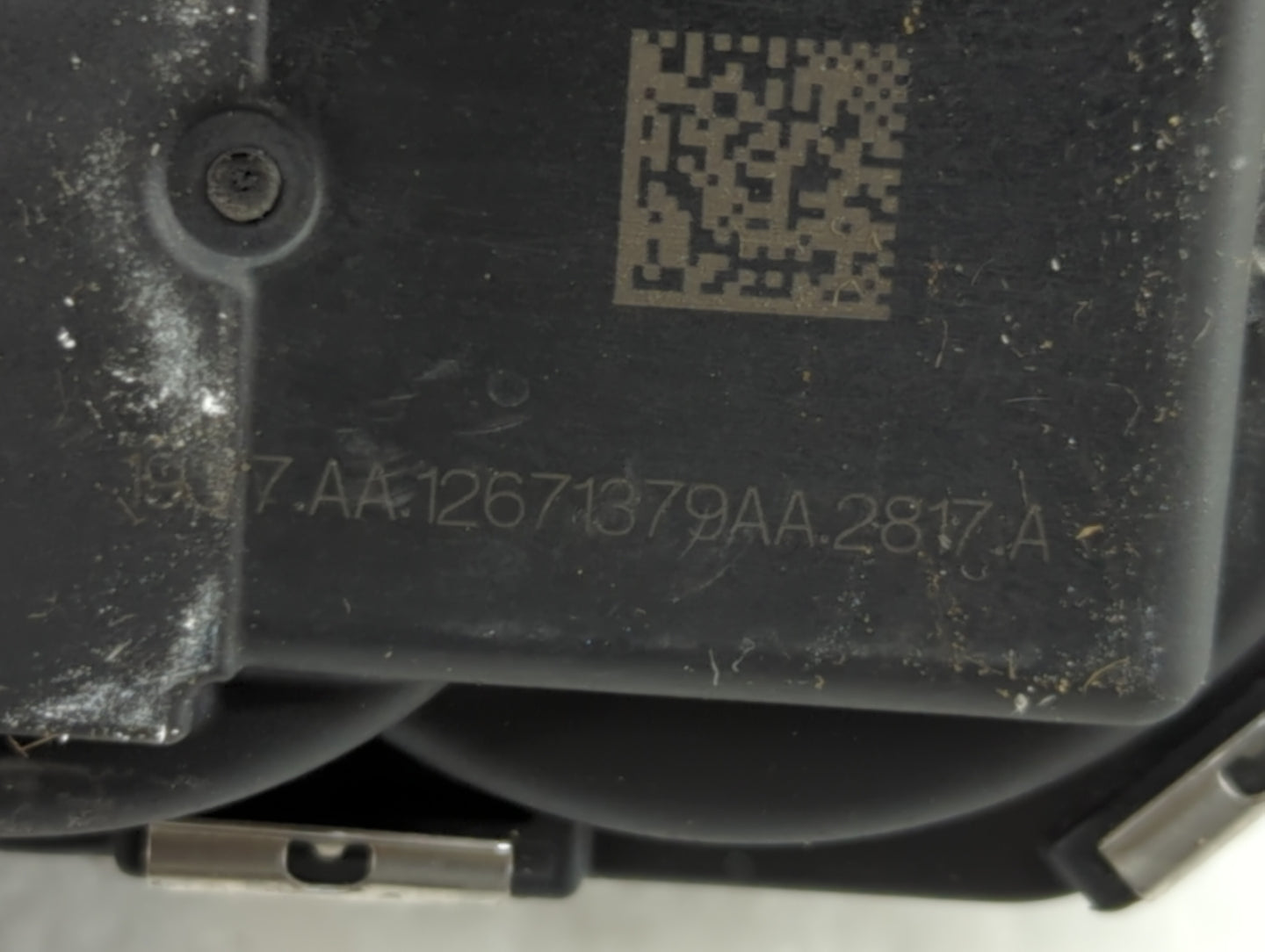 2018-2019 Chevrolet Equinox Throttle Body P/N:12671379AA Fits Fits 2016 2017 2018 2019 OEM Used Auto Parts - Oemusedautopart