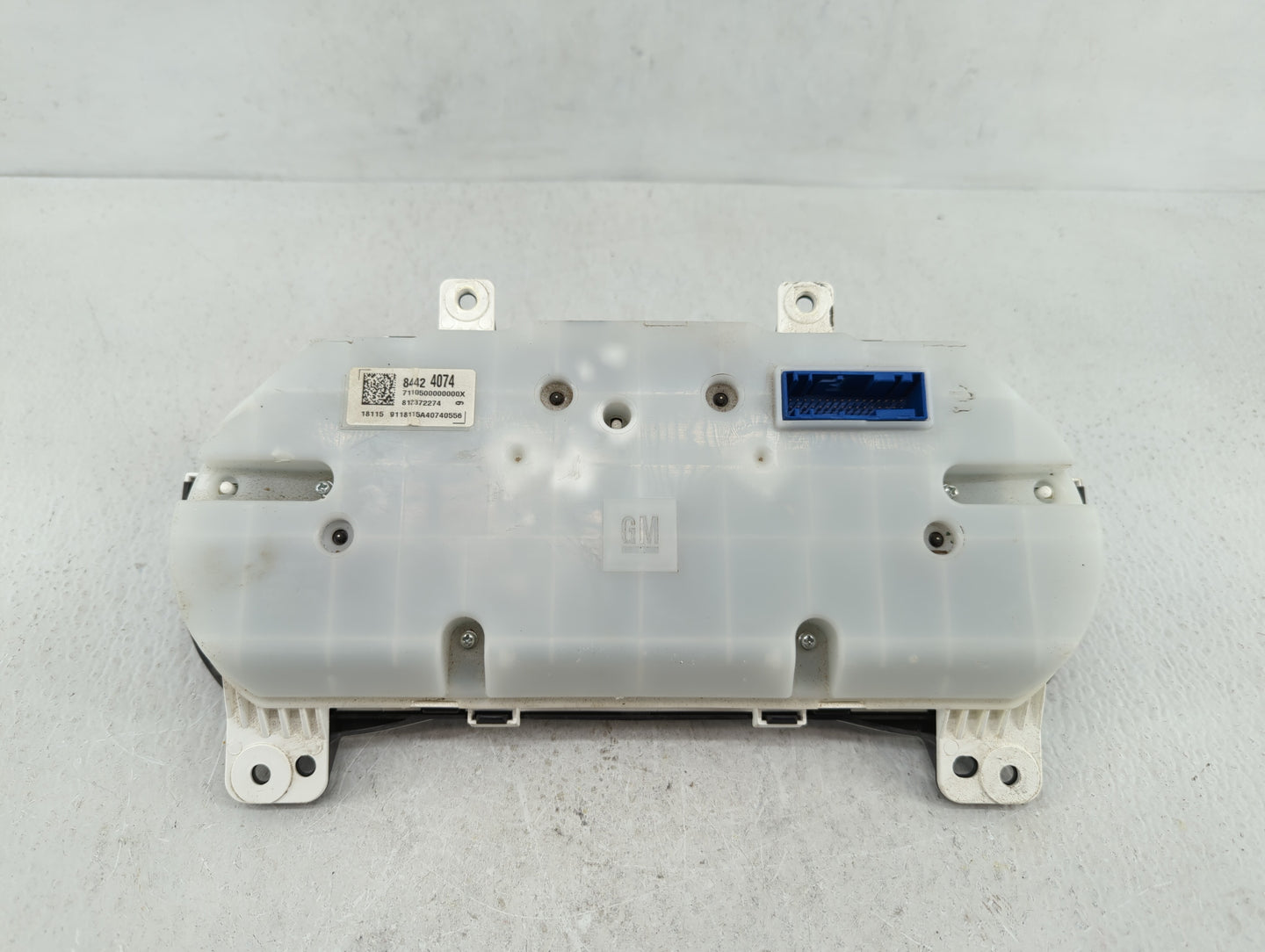 2018 Chevrolet Equinox Instrument Cluster Speedometer Gauges P/N:84424074 Fits OEM Used Auto Parts - Oemusedautoparts1.com