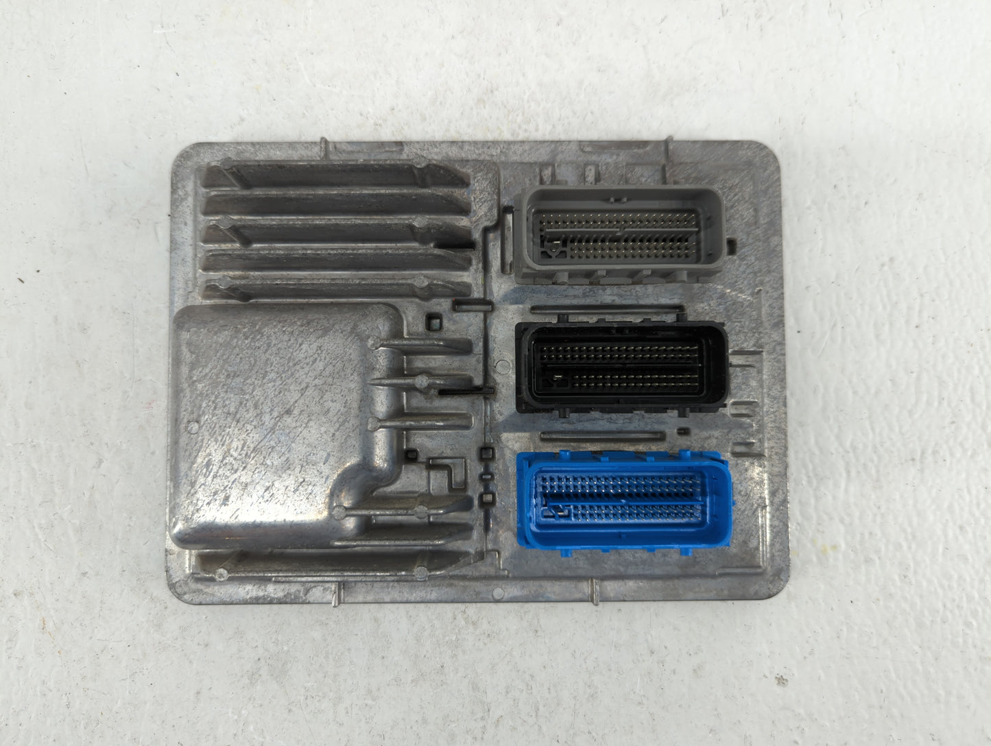 2018-2019 Chevrolet Equinox PCM Engine Control Computer ECU ECM PCU OEM P/N:12669908 12681528 Fits Fits 2017 2018 2019 OEM U