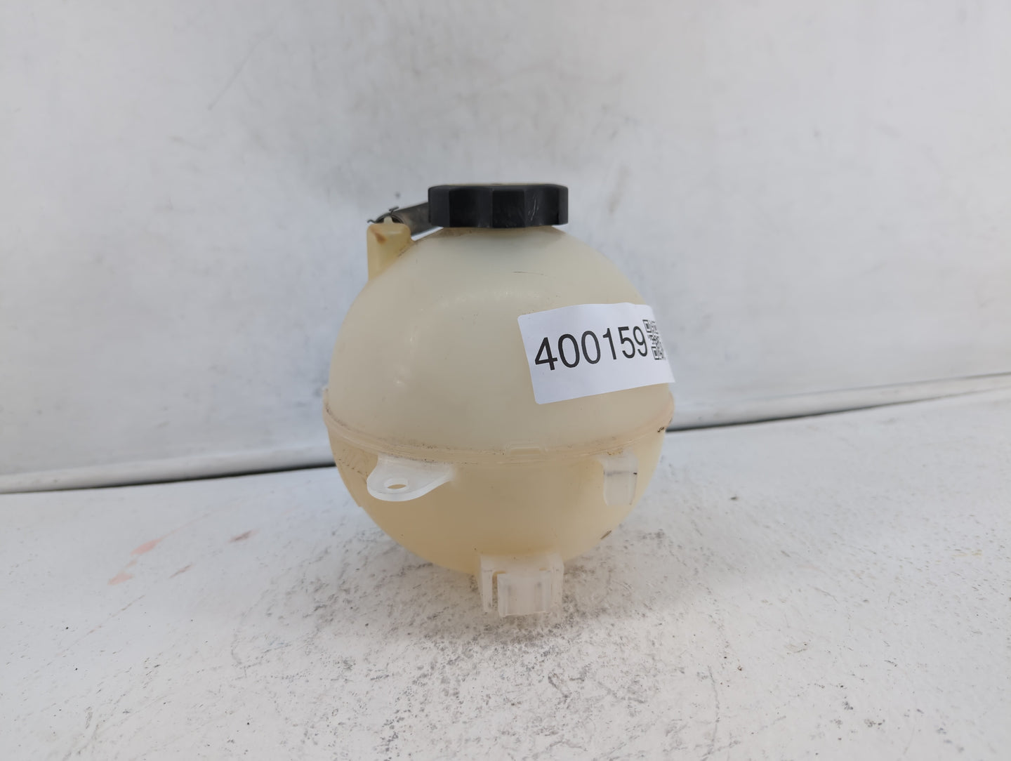 2018 Chevrolet Equinox Radiator Coolant Overflow Expansion Tank Bottle 400159 - Oemusedautoparts1.com