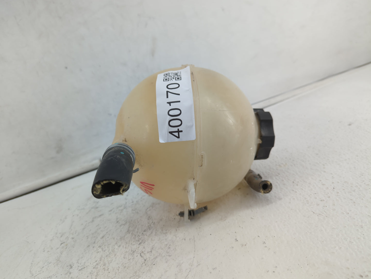 2018 Chevrolet Equinox Radiator Coolant Overflow Expansion Tank Bottle 400170 - Oemusedautoparts1.com