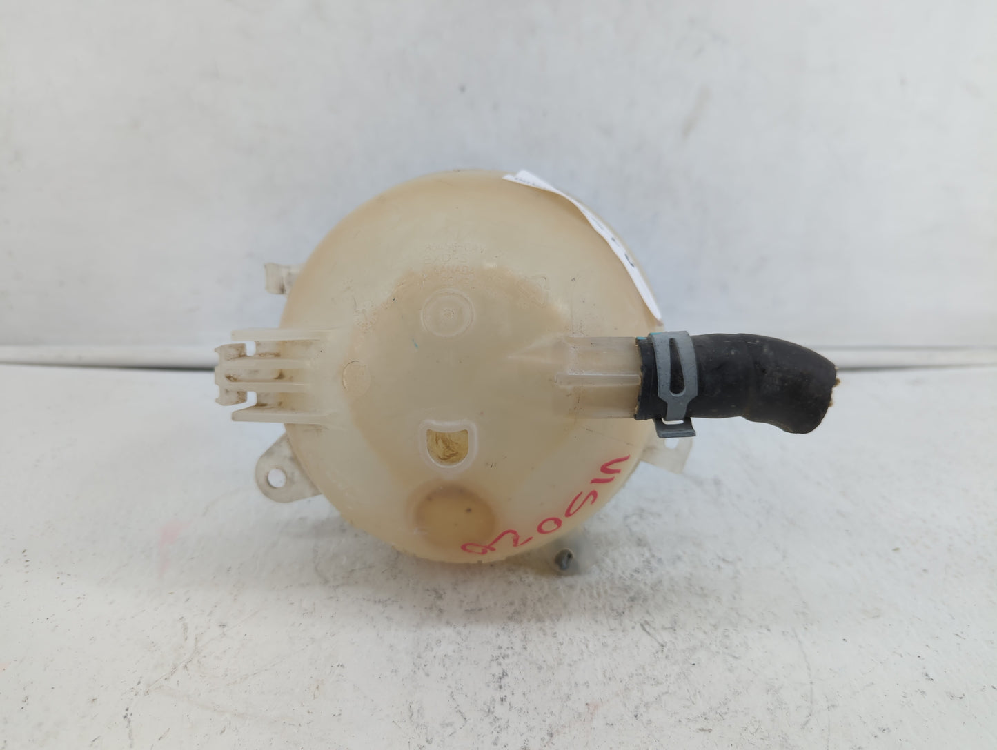 2018 Chevrolet Equinox Radiator Coolant Overflow Expansion Tank Bottle 400170 - Oemusedautoparts1.com