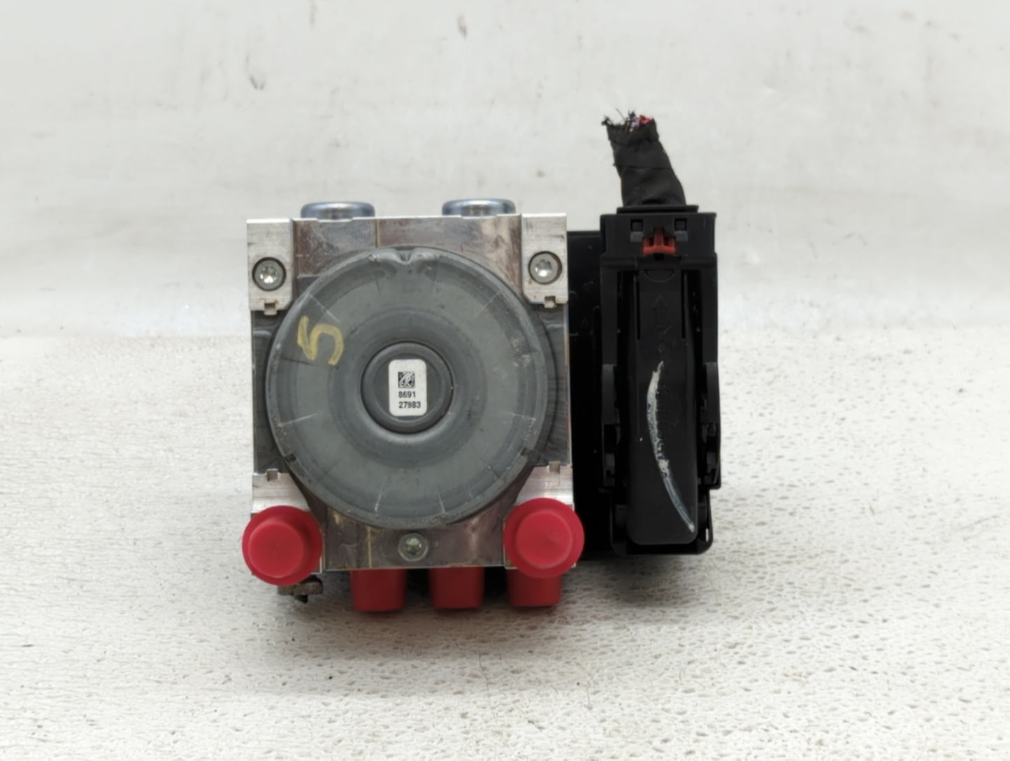 2018-2019 Chevrolet Equinox ABS Pump Control Module Replacement P/N:84560131 84342054, 84342052, 84414759 Fits Fits 2018 201