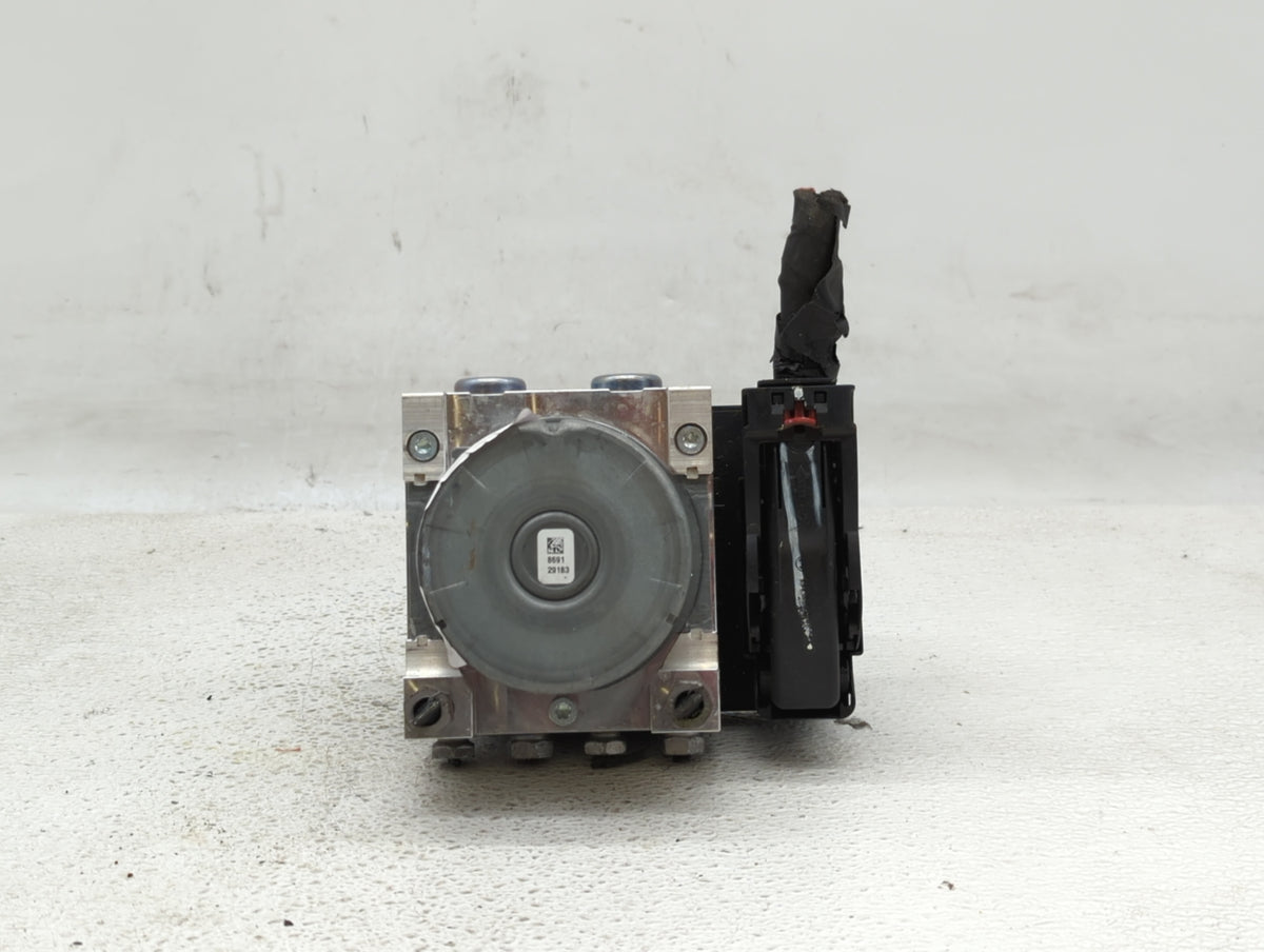 2018-2019 Chevrolet Equinox Anti-Lock Brake ABS Pump Module Actuator OEM P/N:84560131 84342054 Fits Fits 2018 2019 2020 2021