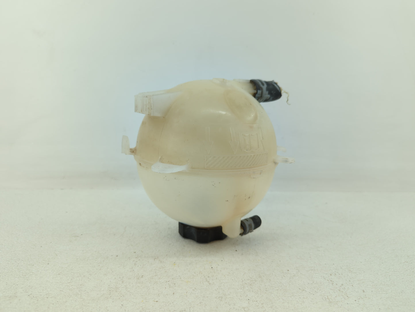 2018 Chevrolet Equinox Radiator Coolant Overflow Expansion Tank Bottle 414054 - Oemusedautoparts1.com