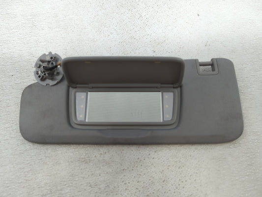 2018-2019 Chevrolet Equinox Sun Visor Shade Replacement Driver Left Mirror Fits Fits 2018 2019 OEM Used Auto Parts - Oemused