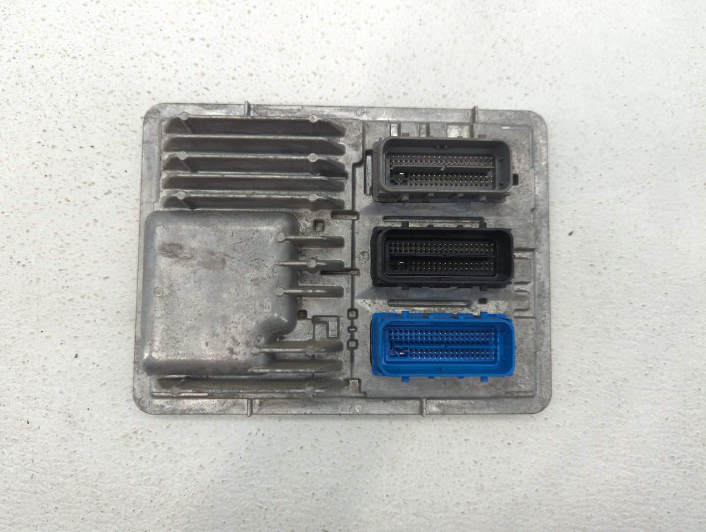 2018-2020 Chevrolet Equinox PCM Engine Control Computer ECU ECM PCU OEM P/N:12669908 12680876 Fits OEM Used Auto Parts - Oem