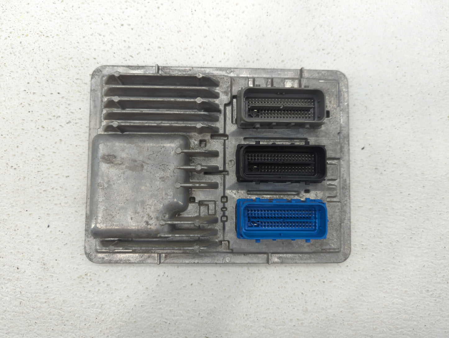 2018-2020 Chevrolet Equinox PCM Engine Control Computer ECU ECM PCU OEM P/N:12669908 12680876 Fits OEM Used Auto Parts - Oem