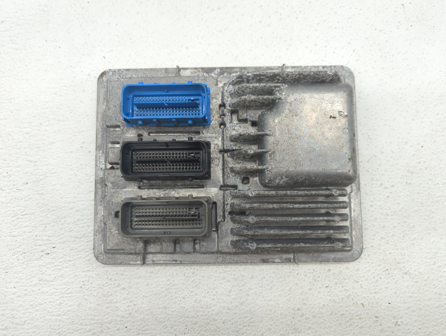 2018-2020 Chevrolet Equinox PCM Engine Control Computer ECU ECM PCU OEM P/N:12695198 12669908 Fits OEM Used Auto Parts - Oem